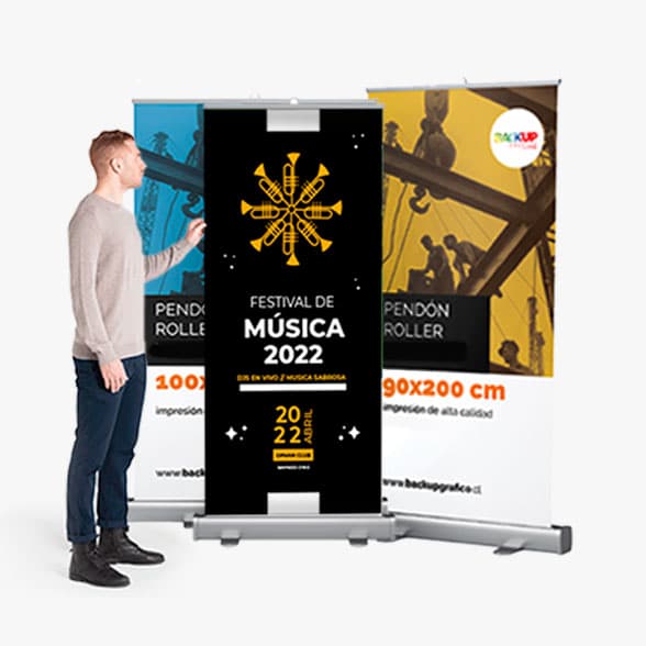Pendones y rollers retráctiles para ferias, locales y eventos